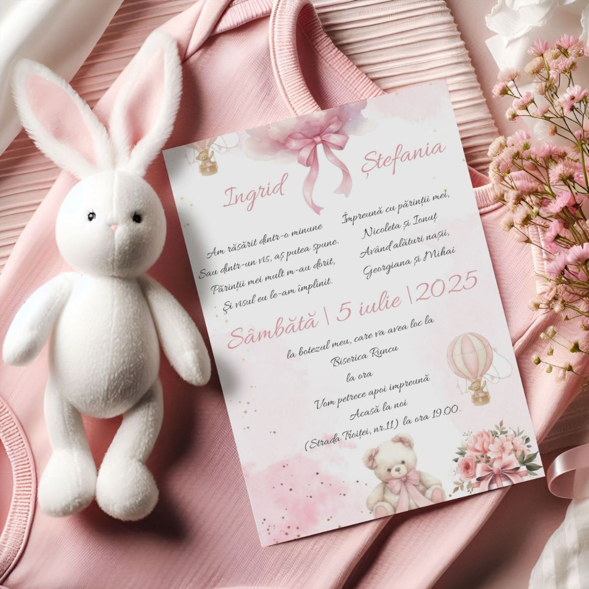 Invitație Botez Fetiță - Tematică Ursuleț cu Baloane și Fundiță Roz – imagine 1