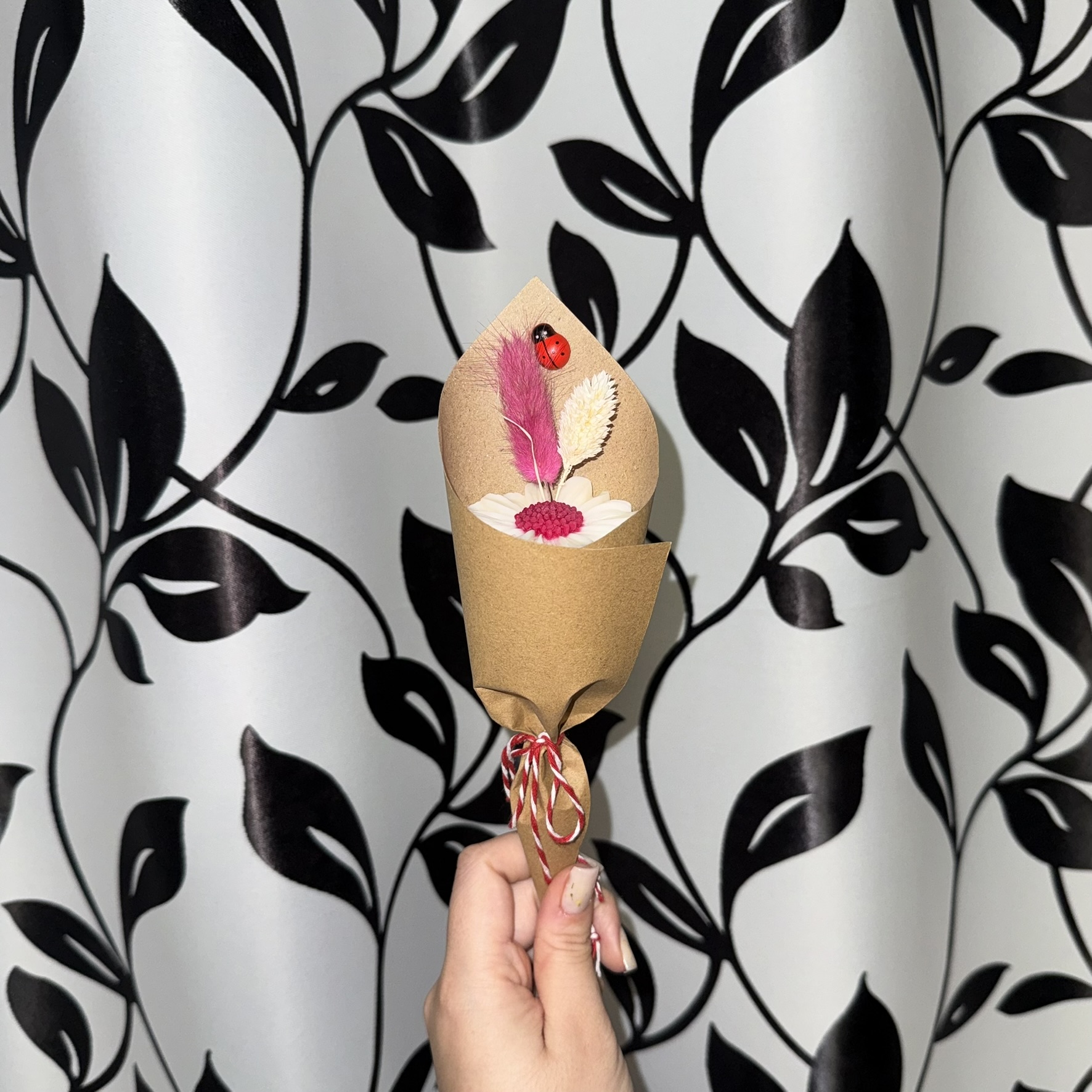 Martisor Buchet Margareta Kraft – imagine 1