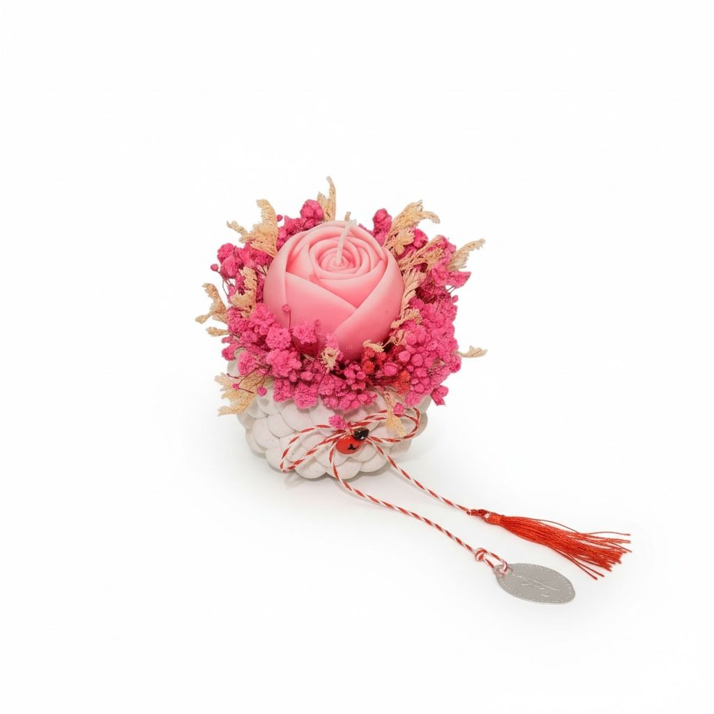 Martisor sub forma de floare din ceara de soia in vas decorativ cu flori uscate – imagine 4