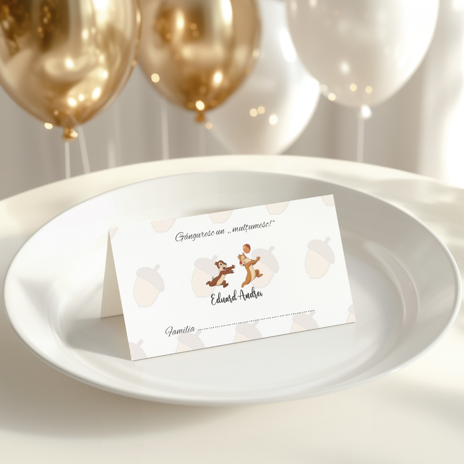 Plic botez baietel cu veverite jucause – imagine 1